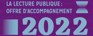 Couverture du catalogue de formation. Fond violet. Texte en bleu. Il est écrit La lecture publique : offre d'accompagnement 2022